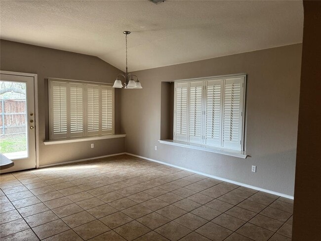 Photo - 8724 Barrow Glen Loop