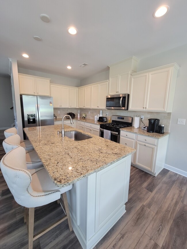 Photo - 5806 Clan Maclaine Dr