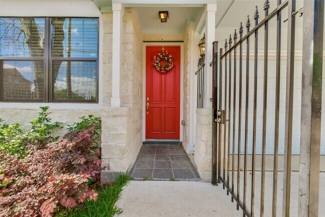 Photo - 4014 Woodhead St