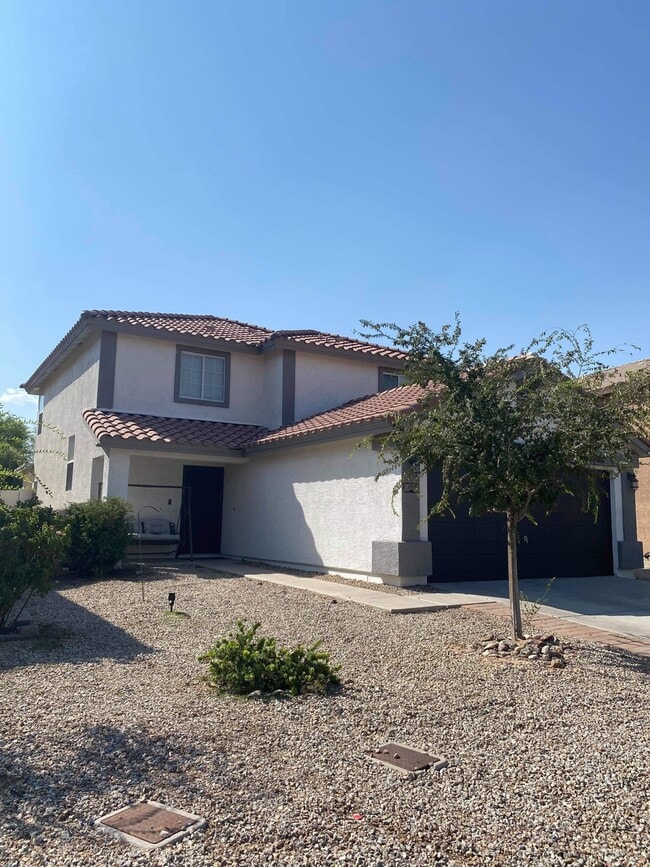 Photo - 176 S 16th Pl