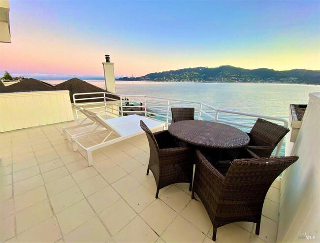 Photo - 55 W Shore Rd