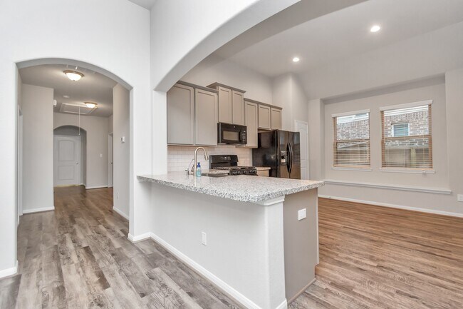 Photo - 4406 Low Meadow Ln