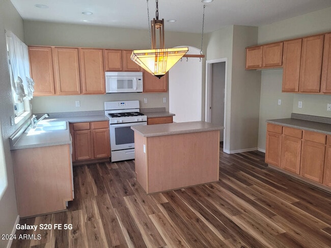 Photo - 12859 W Modesto Dr