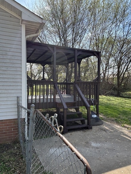 Photo - 641 Artic Ave