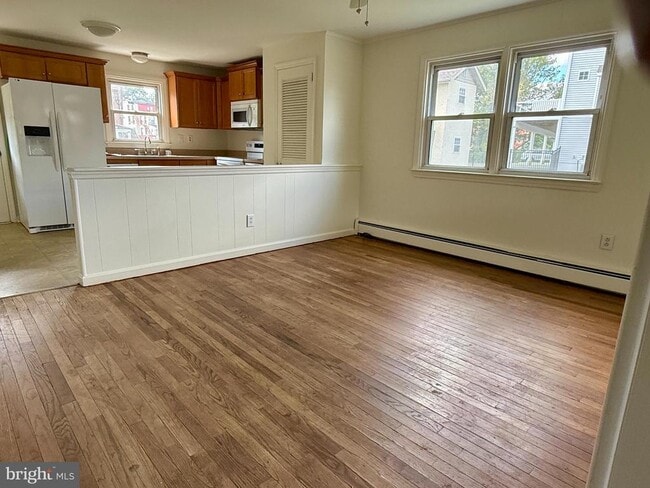 Photo - 742 S Matlack St