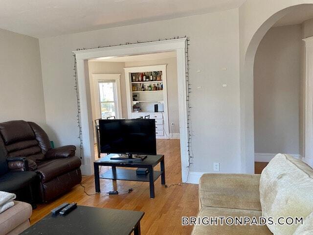Photo - 129 Brooks St Apartment Unit 2