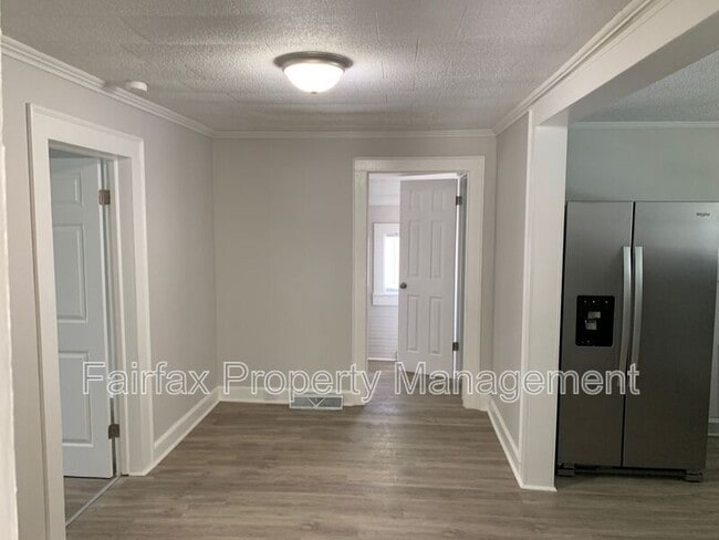 Photo - 1504 Concord St