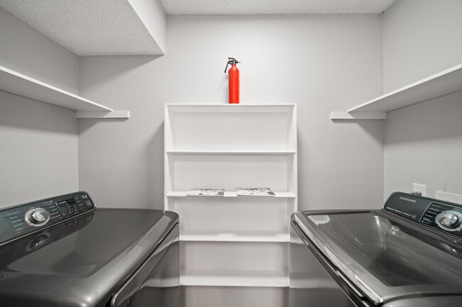 Photo - 9393 Westwood Village Dr Unit 64