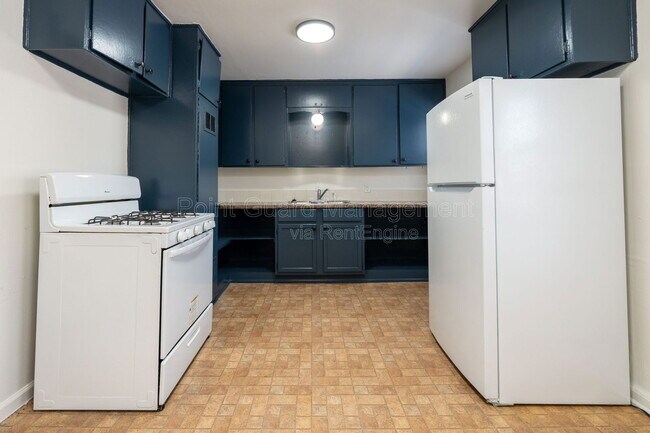 Photo - 654 S Eastridge Dr