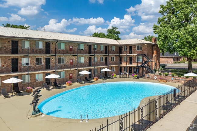 Piscina - The Anna Apartments