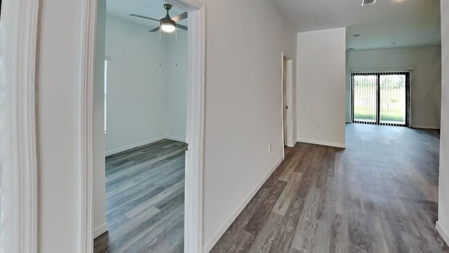 Photo - 4028 SW 7th Pl