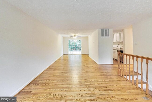 Photo - 6307 Willow Way