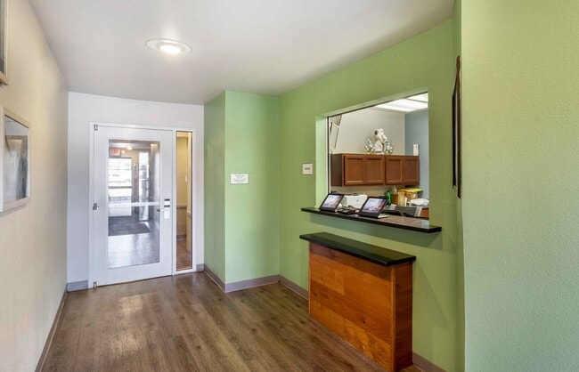 Furnished Studio-Beaumont