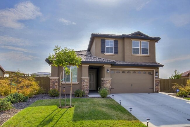 Gorgeous Like New Rancho Cordova Home - Gorgeous Like New Rancho Cordova Home