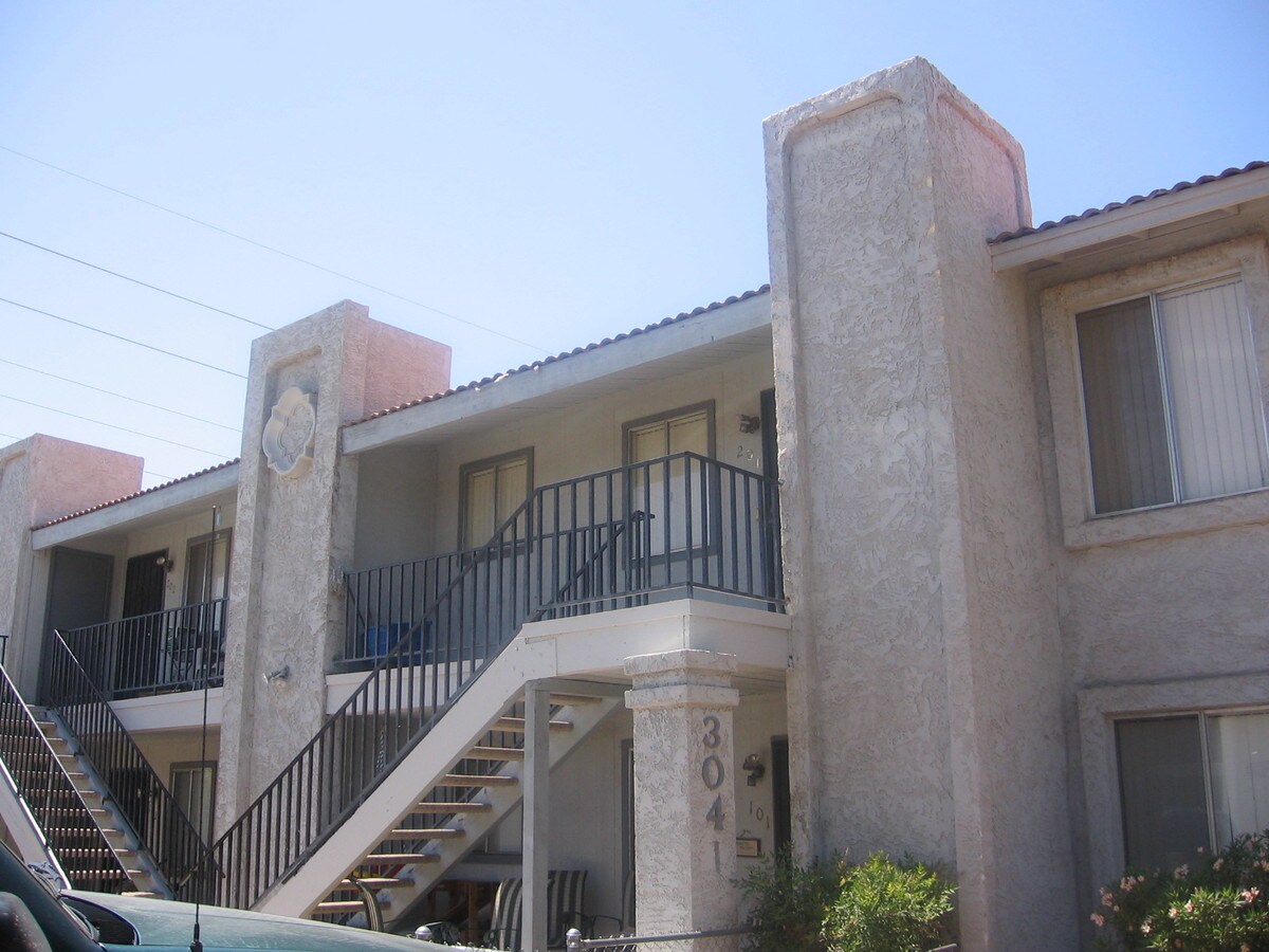 Photo - 3041 E Cicero St