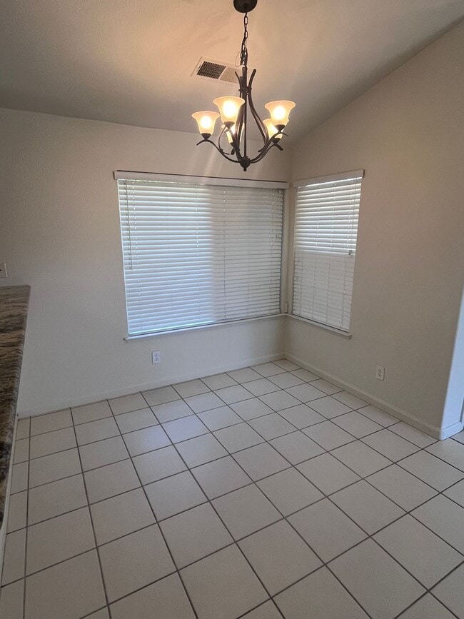 Photo - ADORABLE 3 BEDROOM HOUSE WITH POOL!