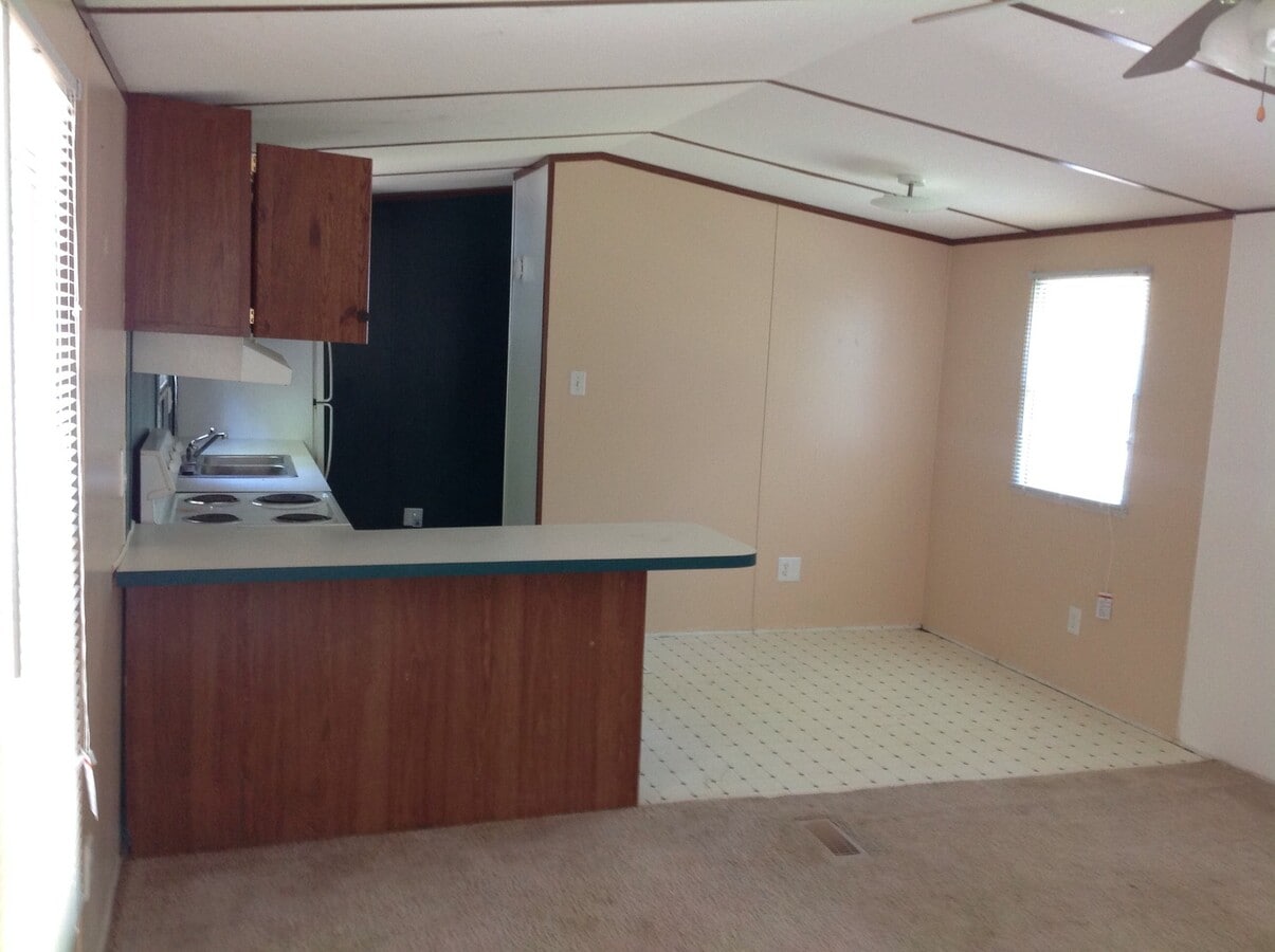 Photo - 625 Dream Ln