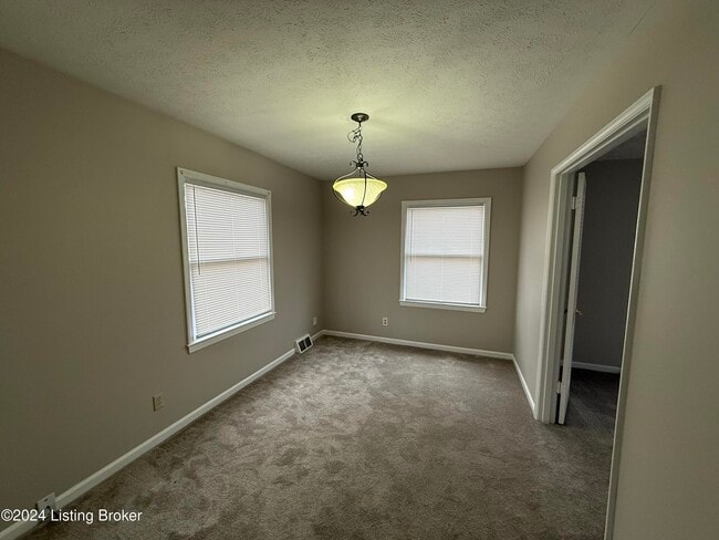 Photo - 10410 Foxboro Dr