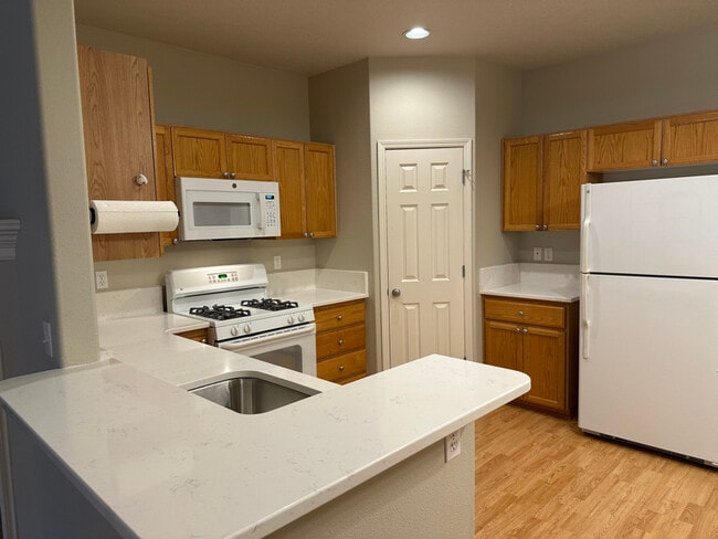 Photo - 2345 NW Oak Knoll Pl