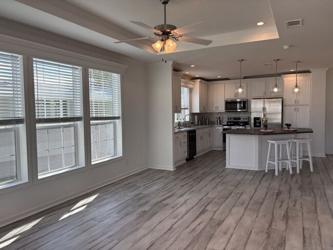 Photo - 245 Bimini Cay Cir