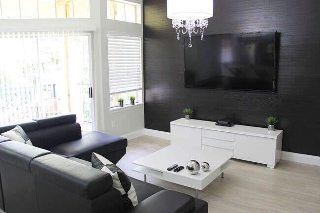 Photo - 7270 Westpointe Blvd