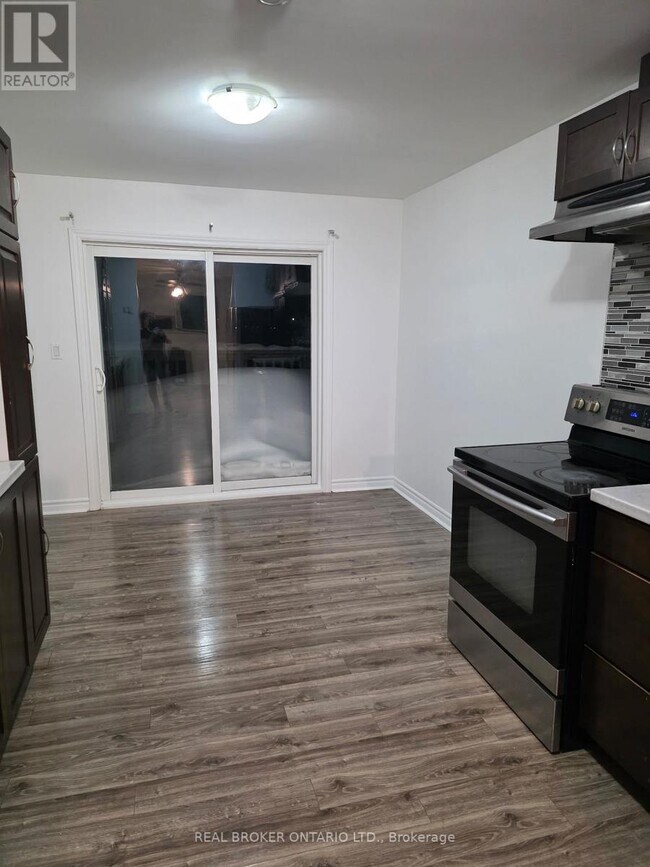 Photo - 175 Peel St Unit Main