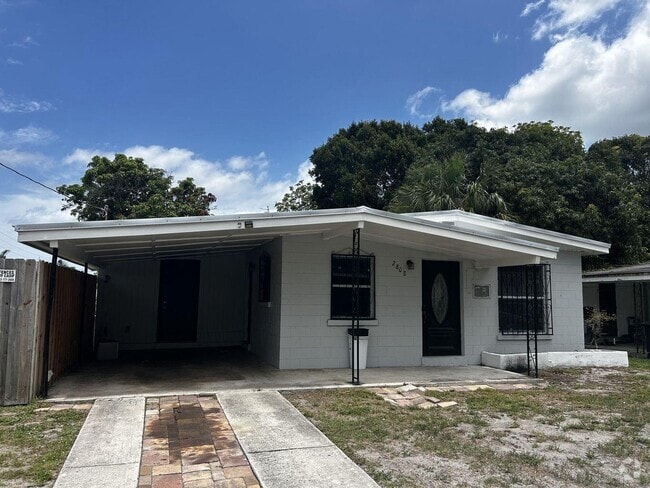 Building Photo - 2808 Ave I Rental