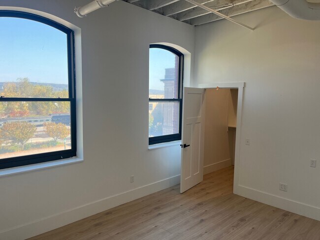 311 Main St