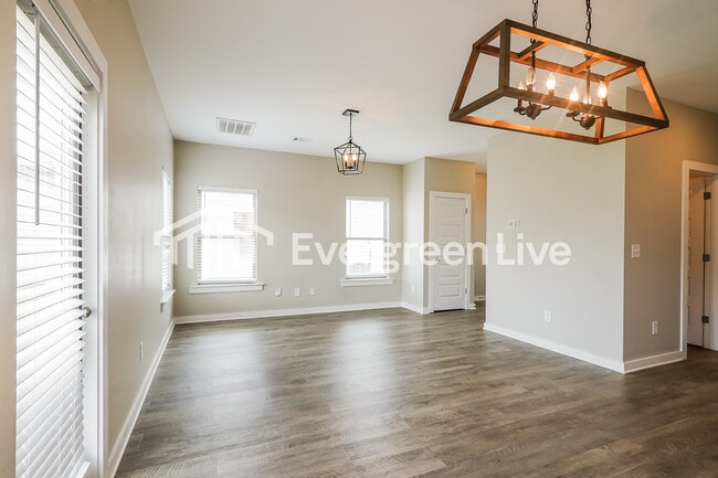 Photo - 11103 Summerchase Lp