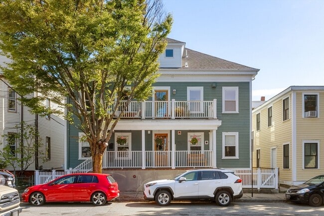 Photo - 5 Granite St Unit 2R