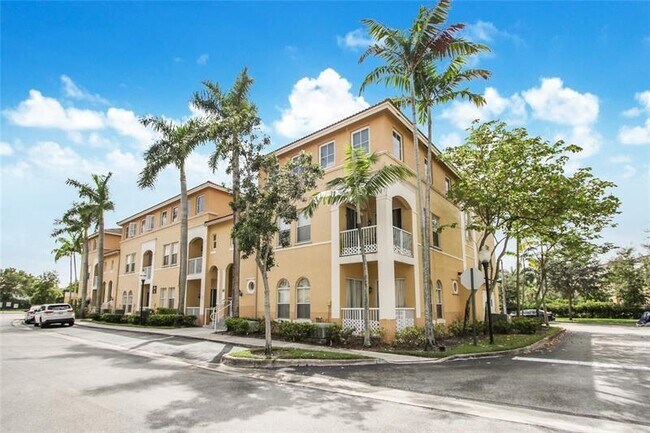 Photo - 4465 SW 160th Ave Unit 100