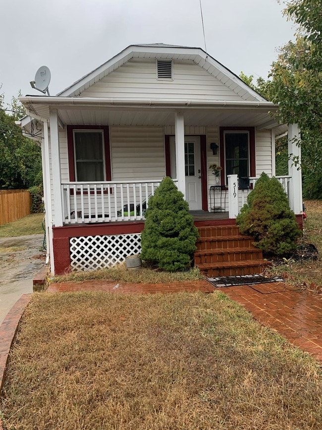 Photo - 1519 13th Rd S
