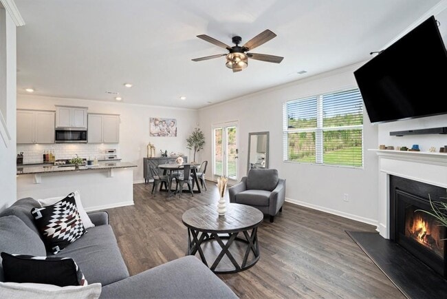 Photo - 7814 Messina Ct