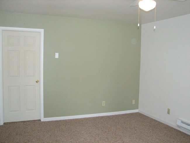 Photo - The Falls Apartments