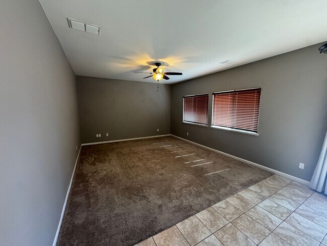 1483 Grey Bunny Dr