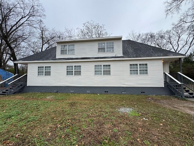 Building Photo - Birmingham/Southwest