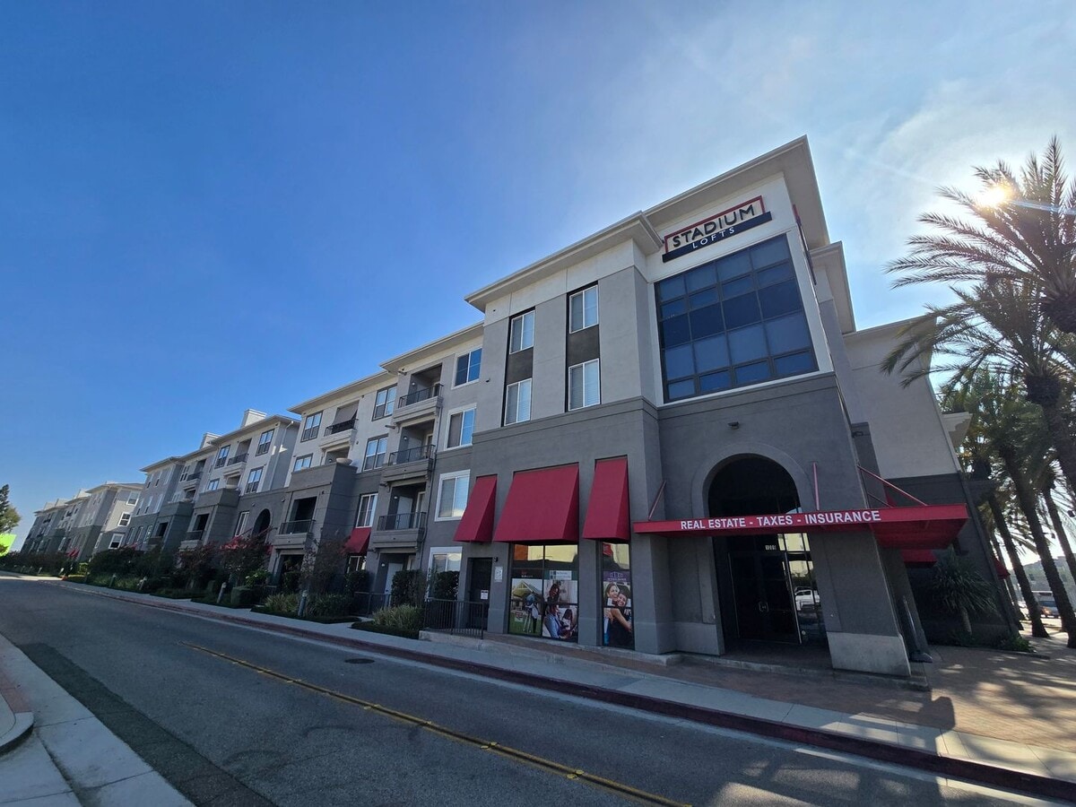 Exclusive Stadium Lofts Community: Ground ... - Exclusive Stadium Lofts Community: Ground ...
