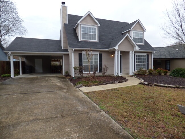 Building Photo - 205 Brookhollow Dr