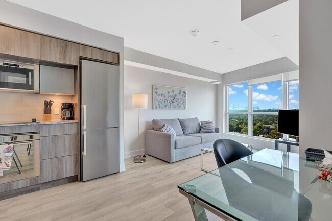 Photo - 585 Bloor St E Unit ID1054581P