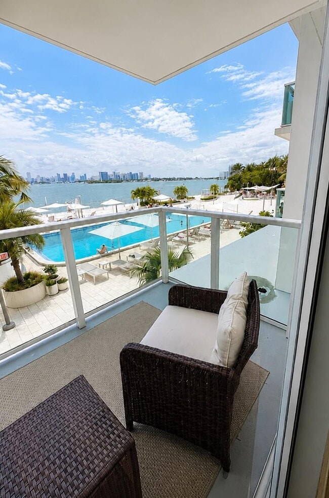 1000 West Ave Unit 218