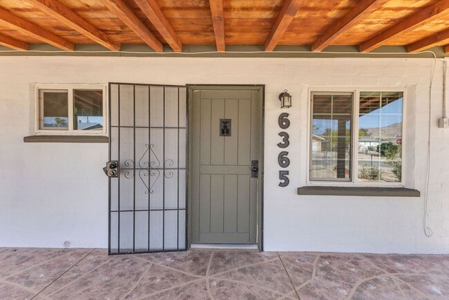 6365 Cahuilla Ave