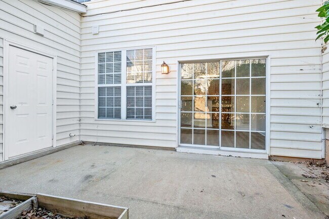 Photo - 2204 Valley Haven Dr