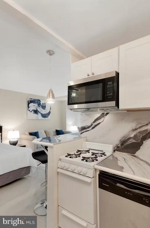 Photo - 1111 Arlington Blvd Unit 741