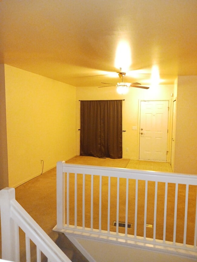 Living room - 2557 John R St Unit 2557