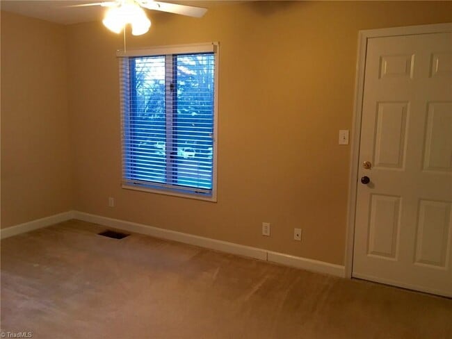 Photo - 102 Wafco Ln Unit G