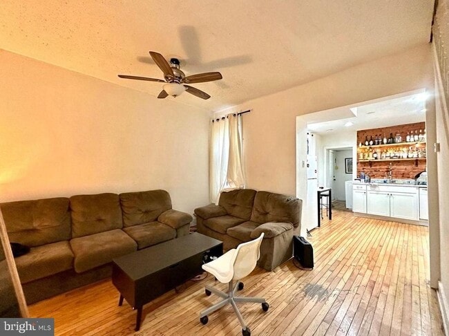 Photo - 1710 N Bouvier St