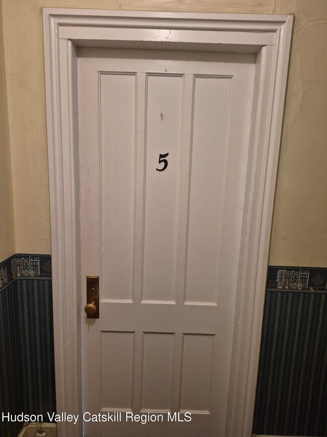 Photo - 128 Market St