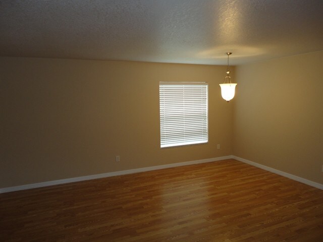 Photo - 31015 Mandolin Cay Ave