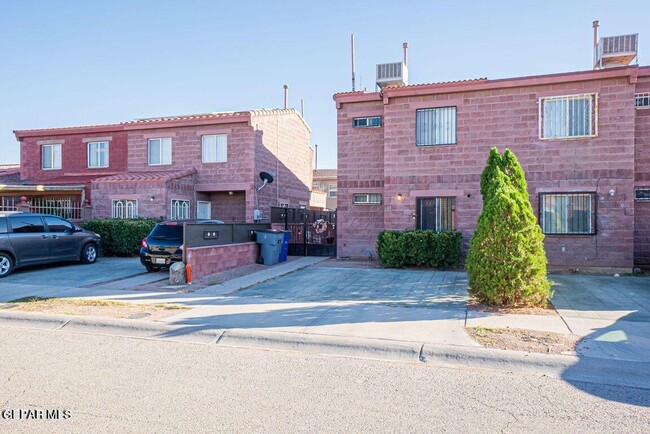 Photo - 11050 Breeze Ct