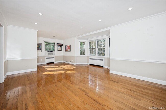 Photo - 3 Campus Pl Unit 1C